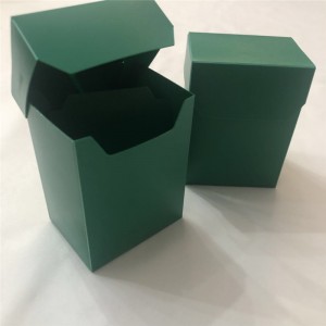 Кутия от пластмасова зелена палуба